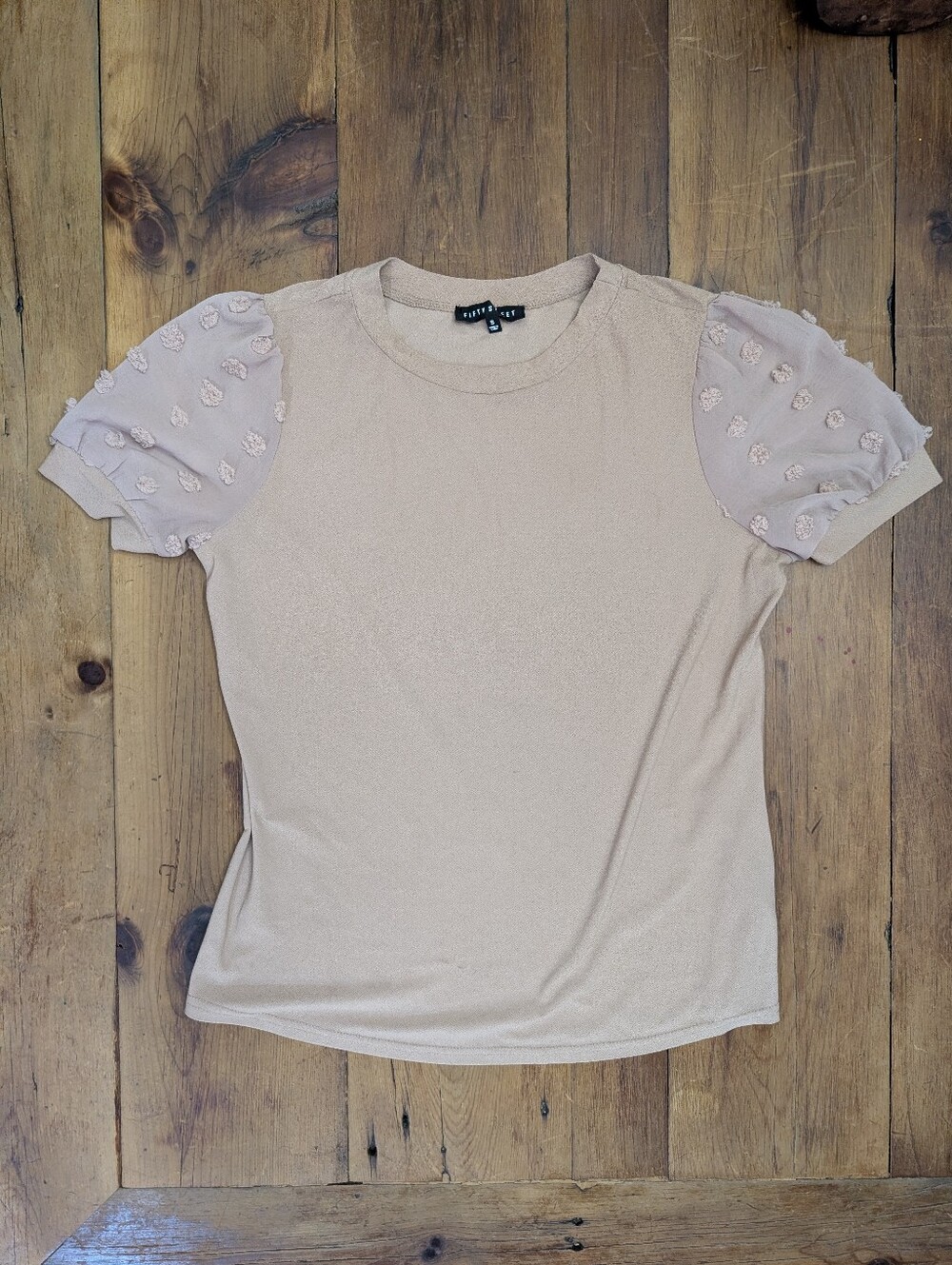 Fifty Street Puff Sleeve Blouse